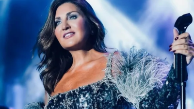 Yıllardır gözlerden uzakta aşk yaşadıkları konuşulan Sibel Can ve Emir